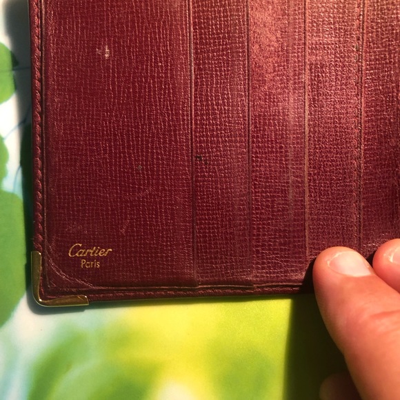 Cartier wallet authentic slightly used - Picture 4 of 8